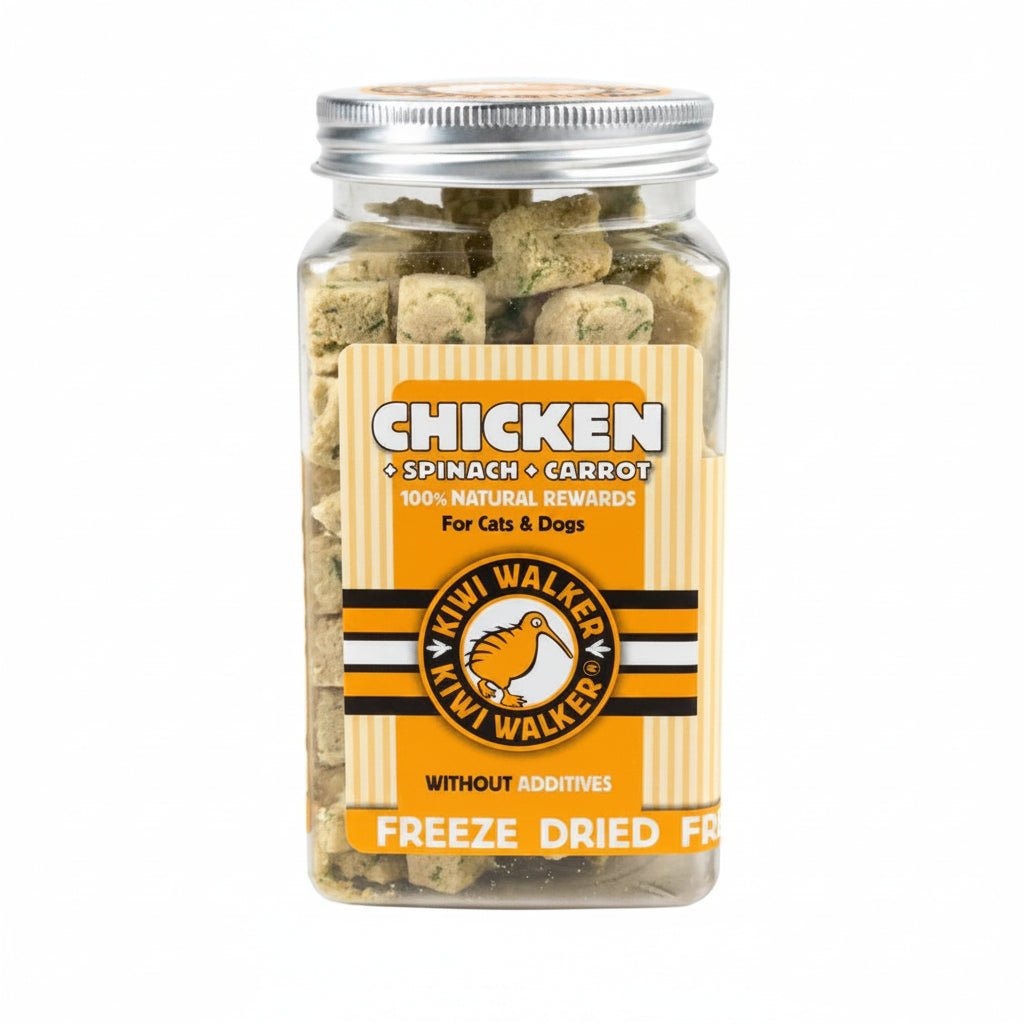 KIWI WALKER Freeze Dried Chicken Spinach Carrot Dog & Cat Treats - 65G - SNH Packing